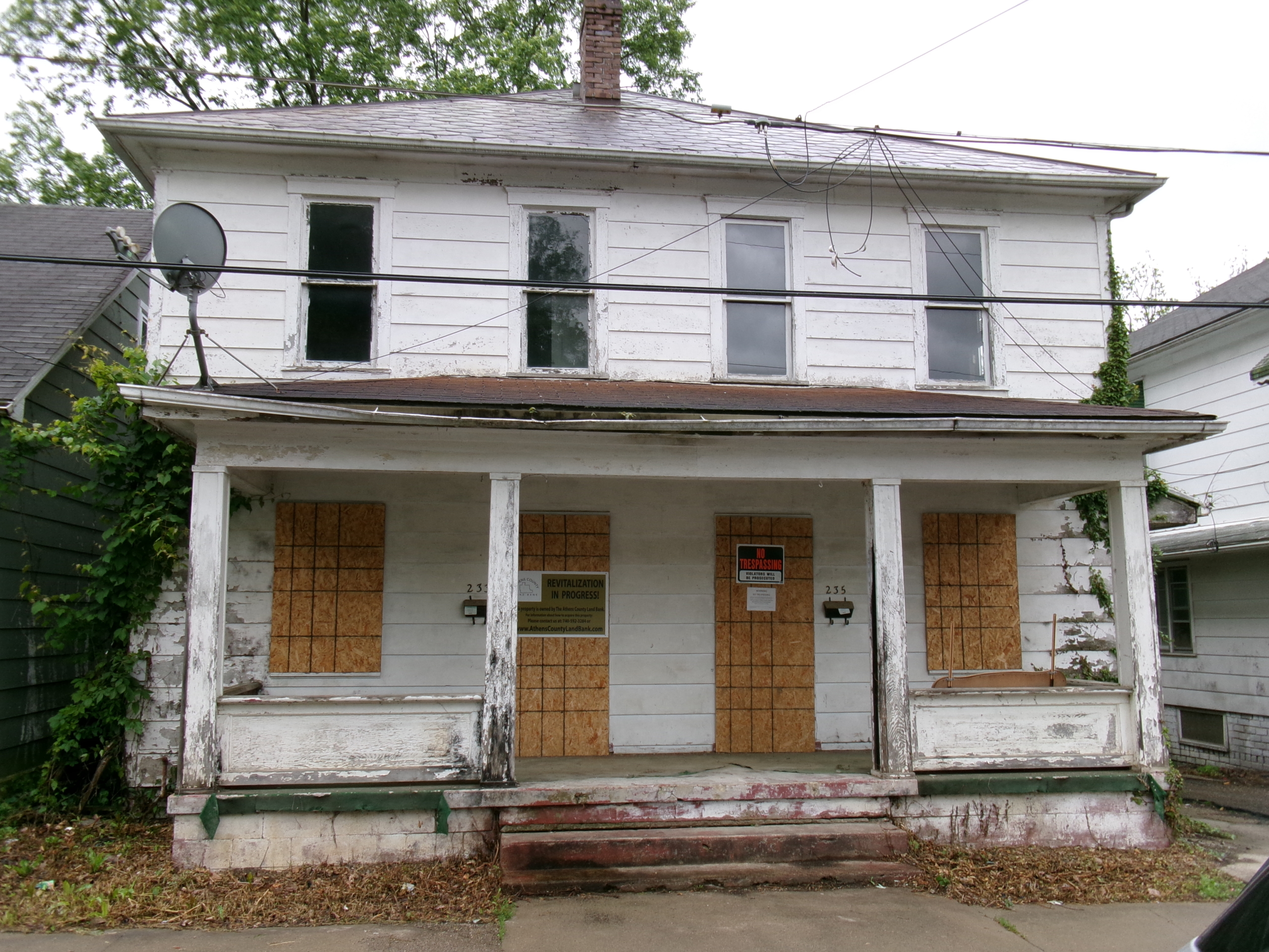 233 235 Kontner Street, Nelsonville, Ohio