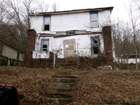 34 Spring Street, Glouster, Ohio