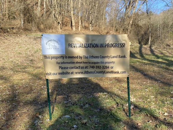 944/958 High Street, Nelsonville