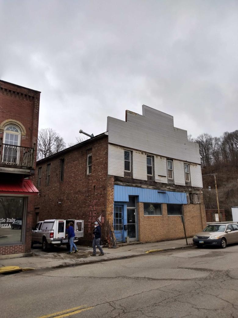 110 High Street, Glouster 110 High Street, Glouster, Ohio commercial building
